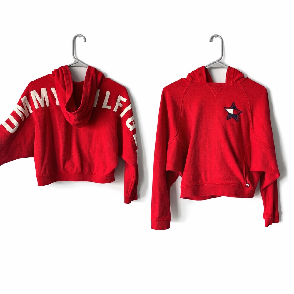 Tommy Hilfiger Red Cropped Pullover Hoodie with Star Patch